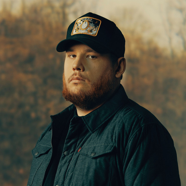 Luke Combs Music Artist Profile